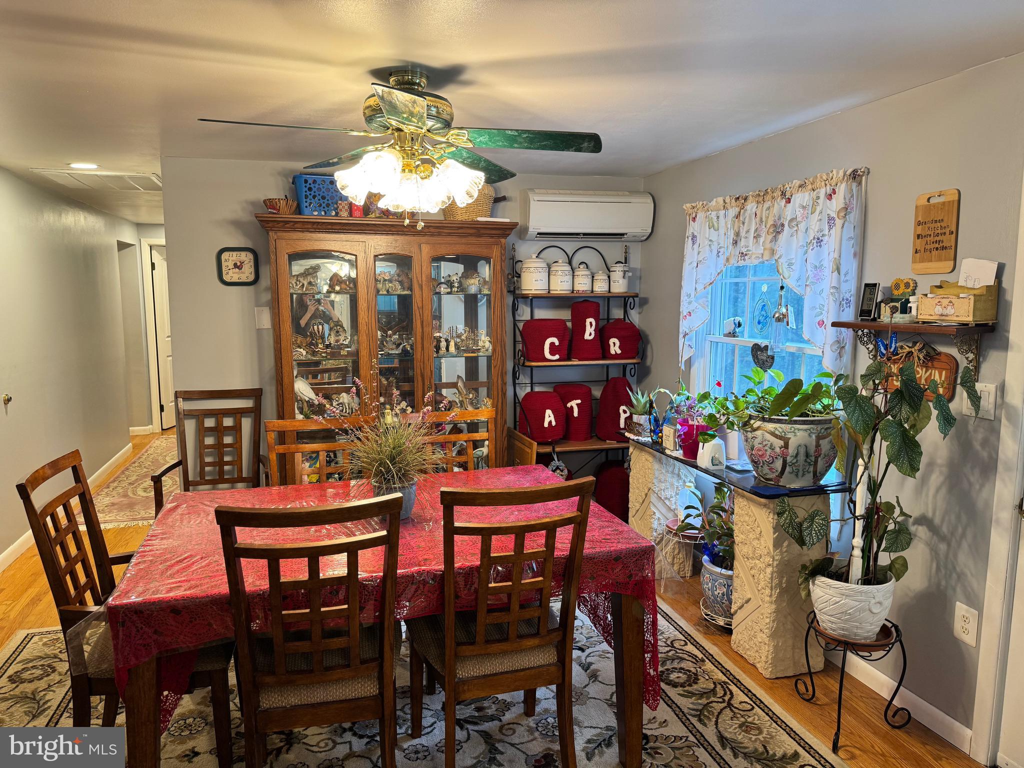 BIRCH HOLLOW ESTATES - Residential