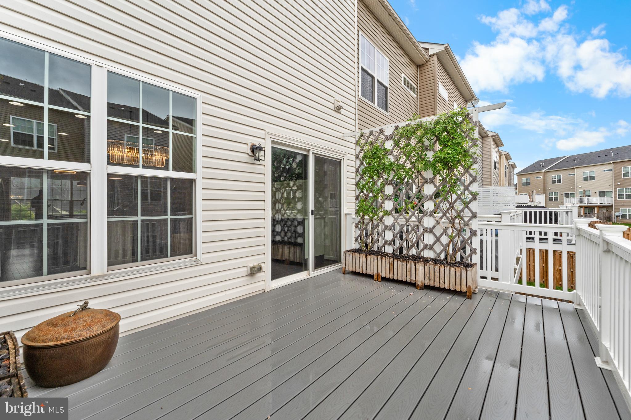 JEFFERSON PLACE - Residential