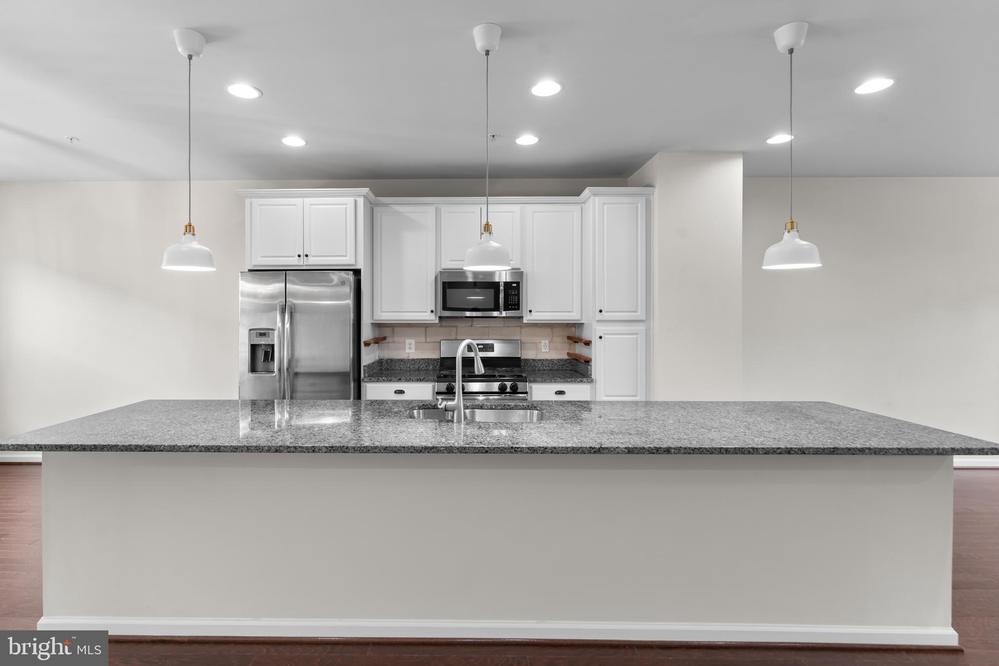 JEFFERSON PLACE - Residential