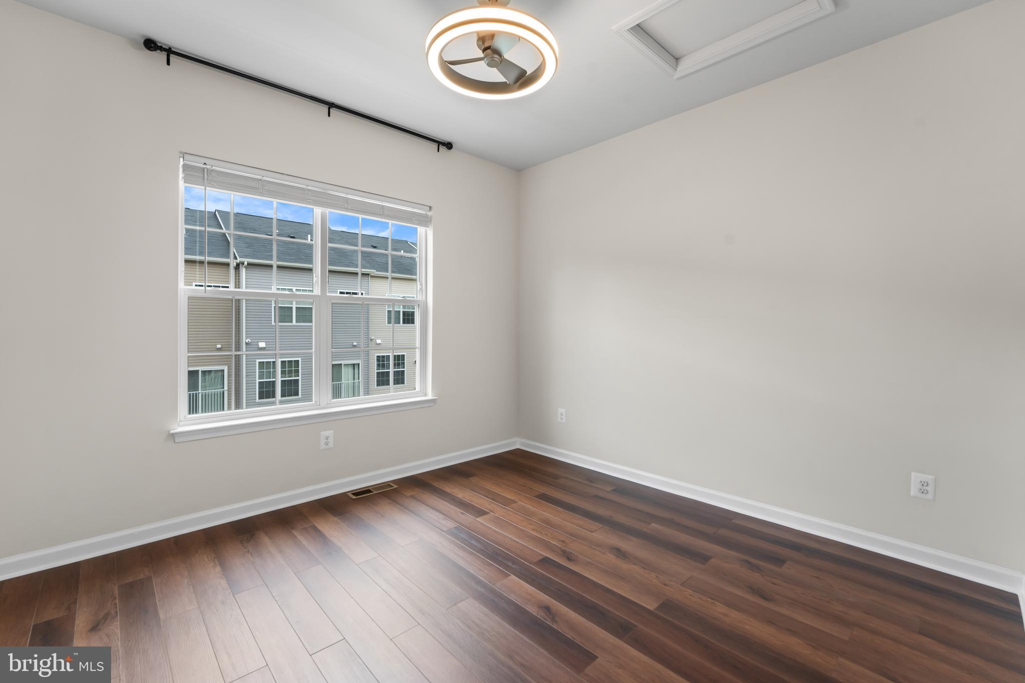 JEFFERSON PLACE - Residential