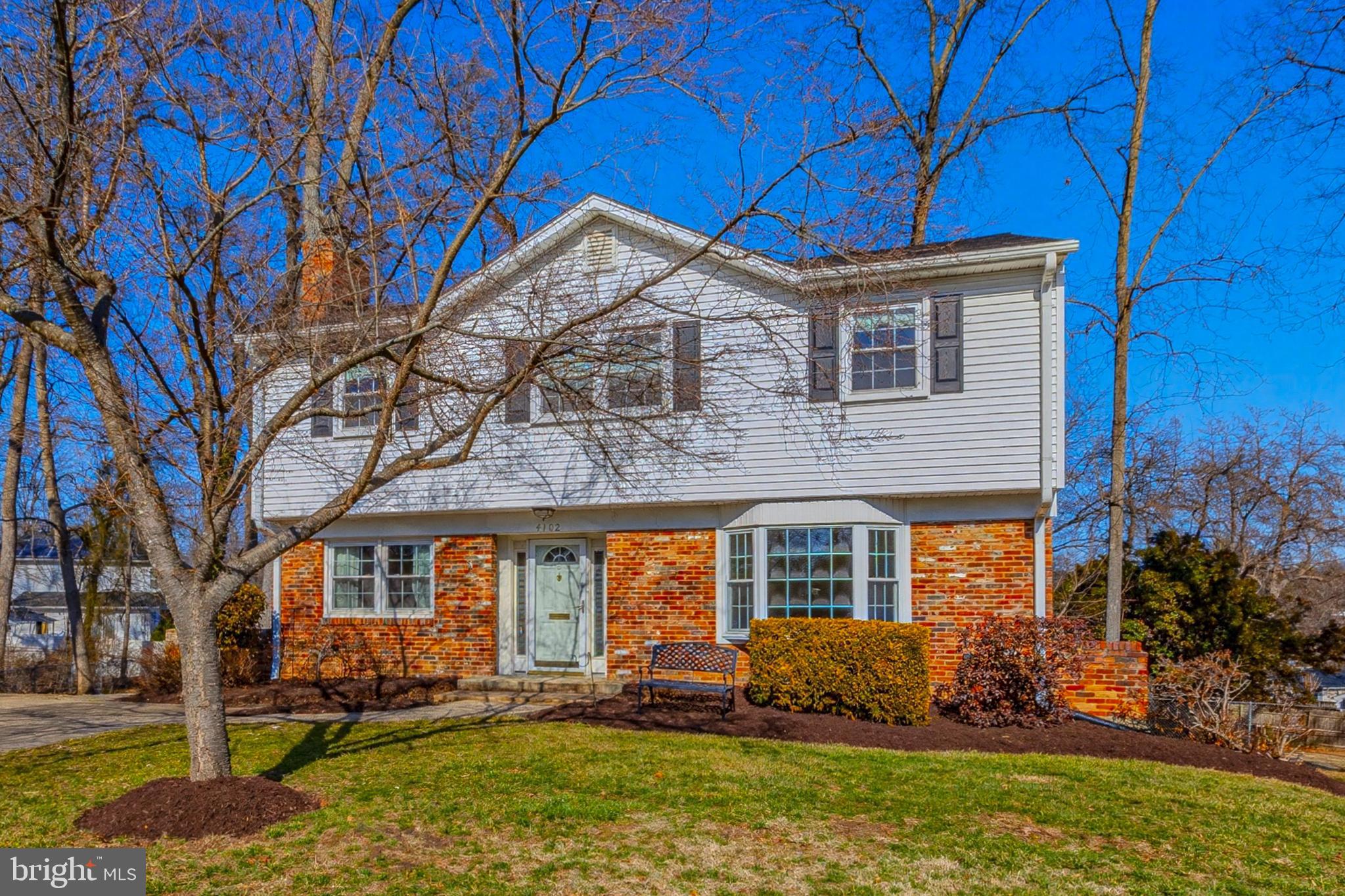 4102 LANDGREEN STREET