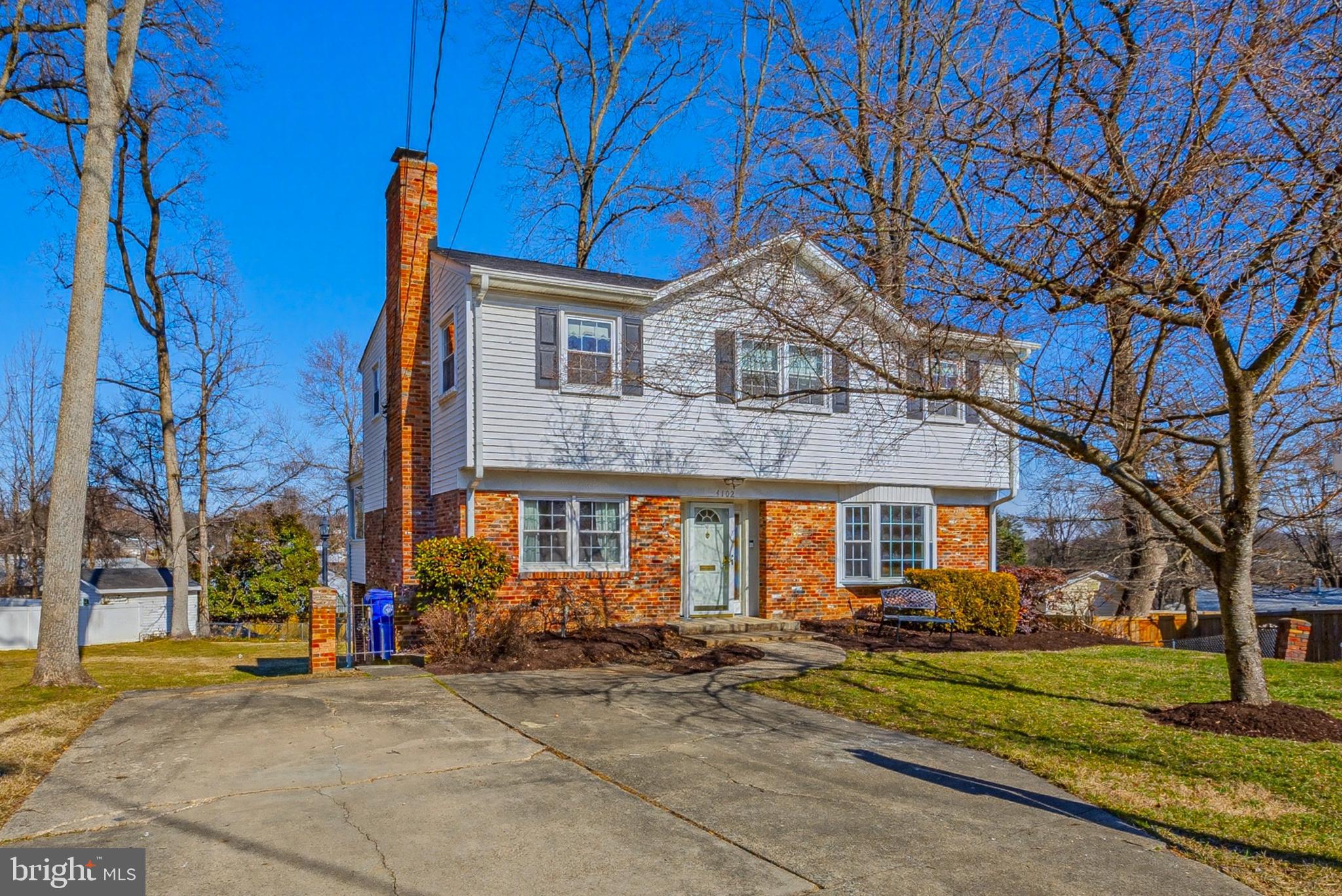 4102 LANDGREEN STREET