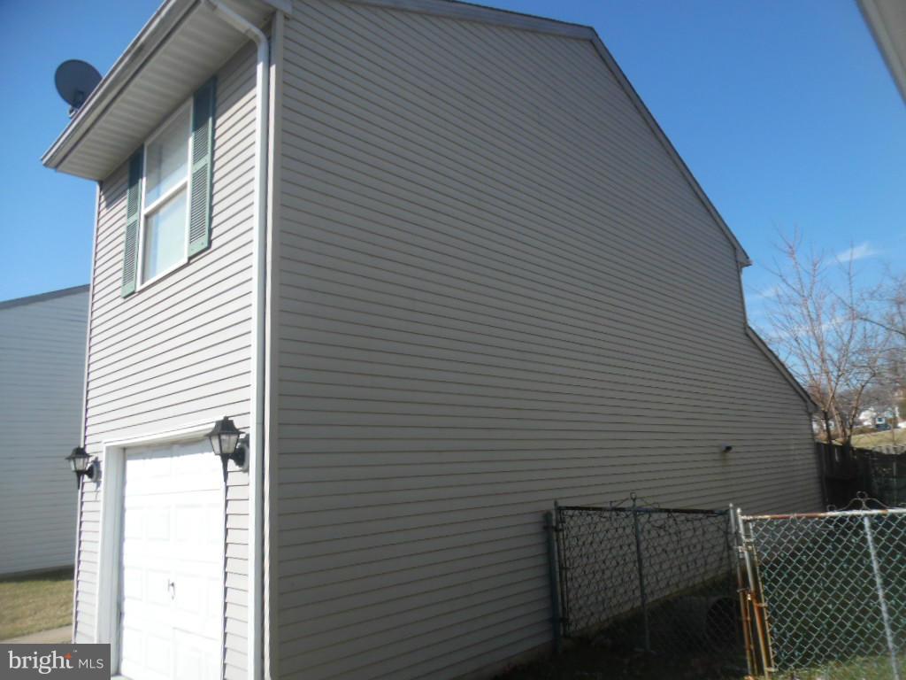 FRANKFORD - Residential