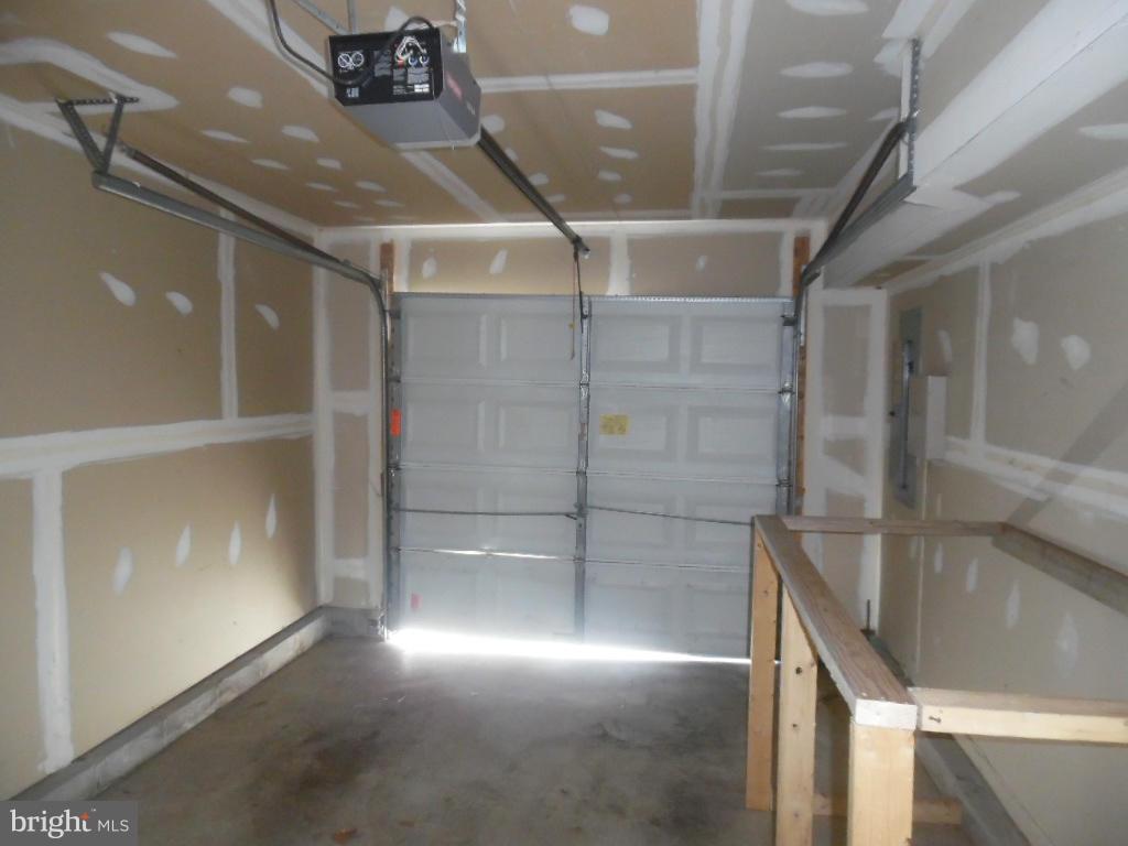 FRANKFORD - Residential