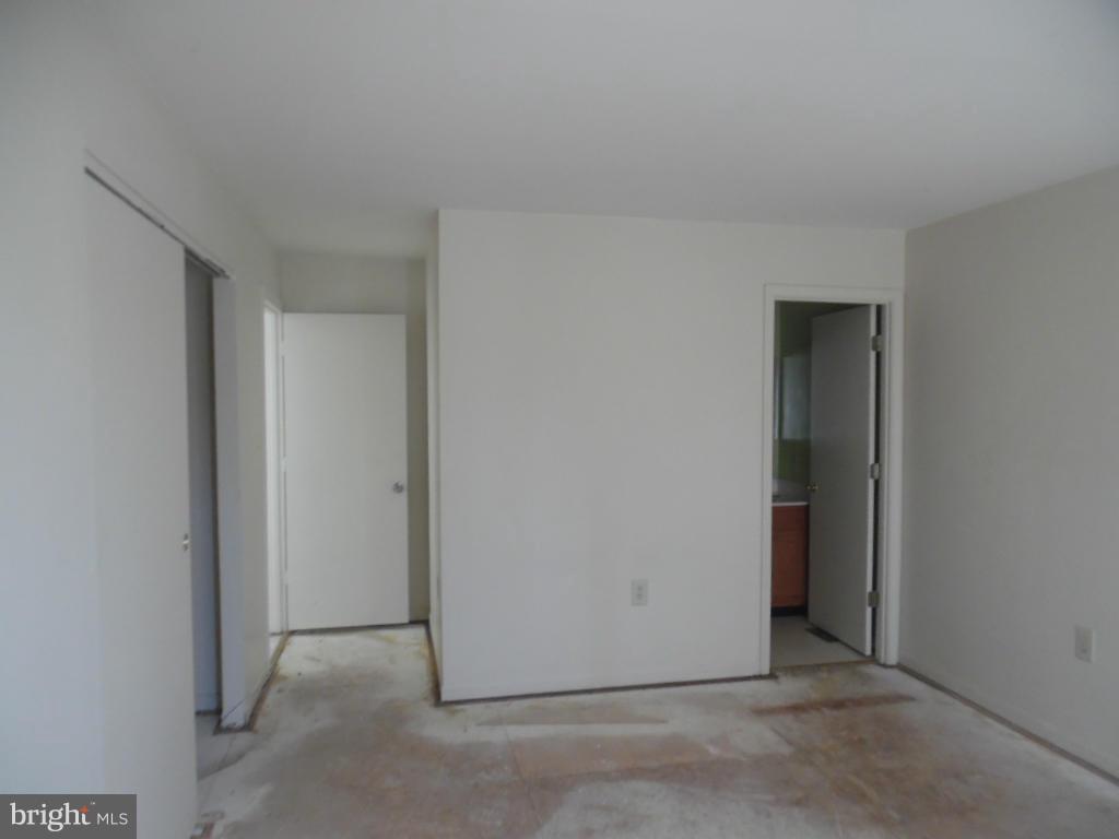 FRANKFORD - Residential