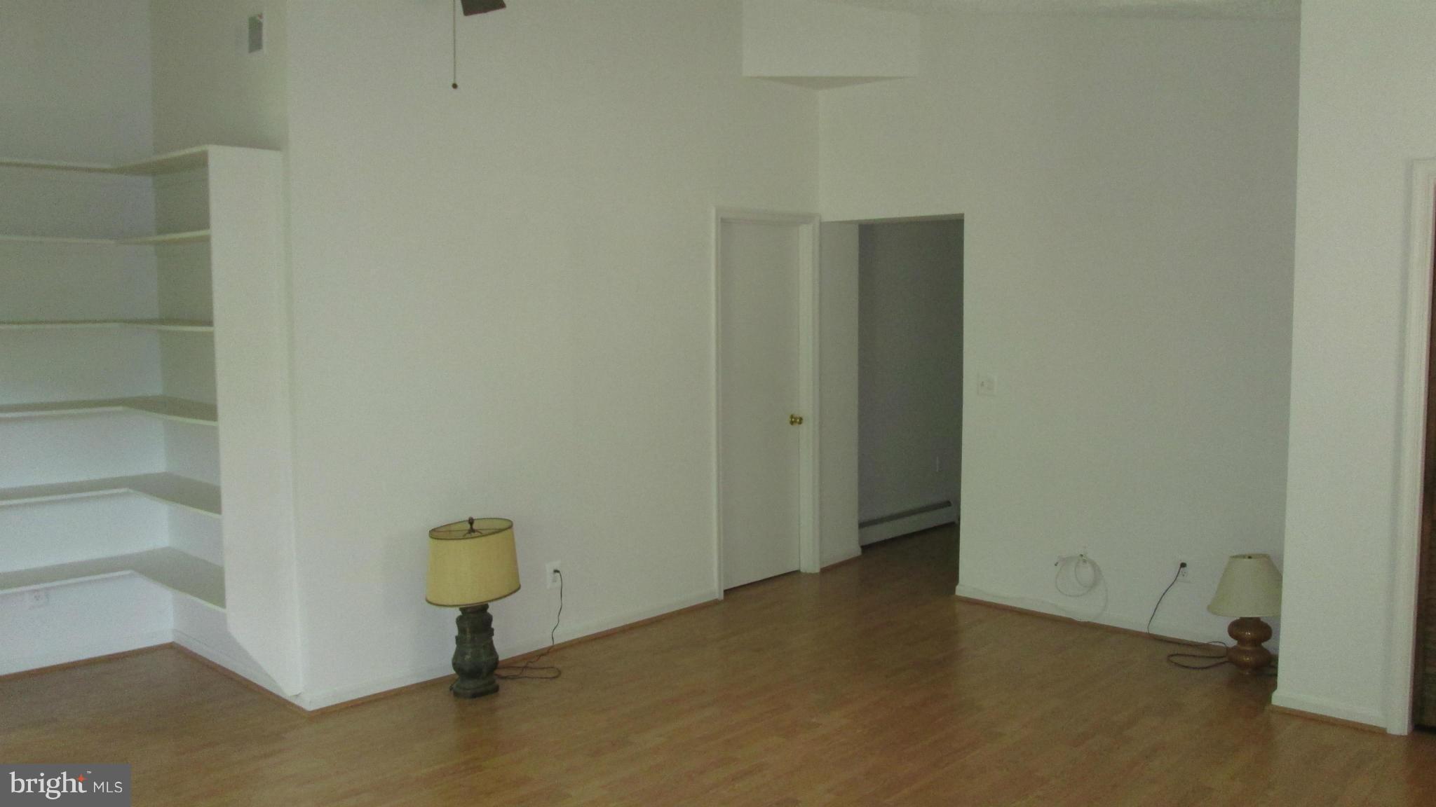 DALE CITY - Residential Lease