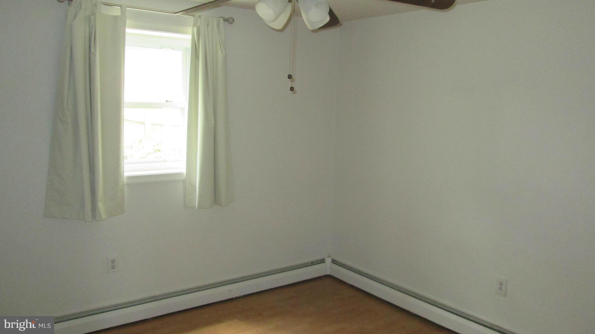 DALE CITY - Residential Lease