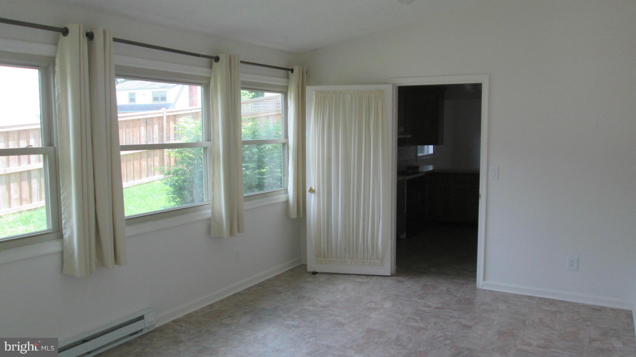 DALE CITY - Residential Lease