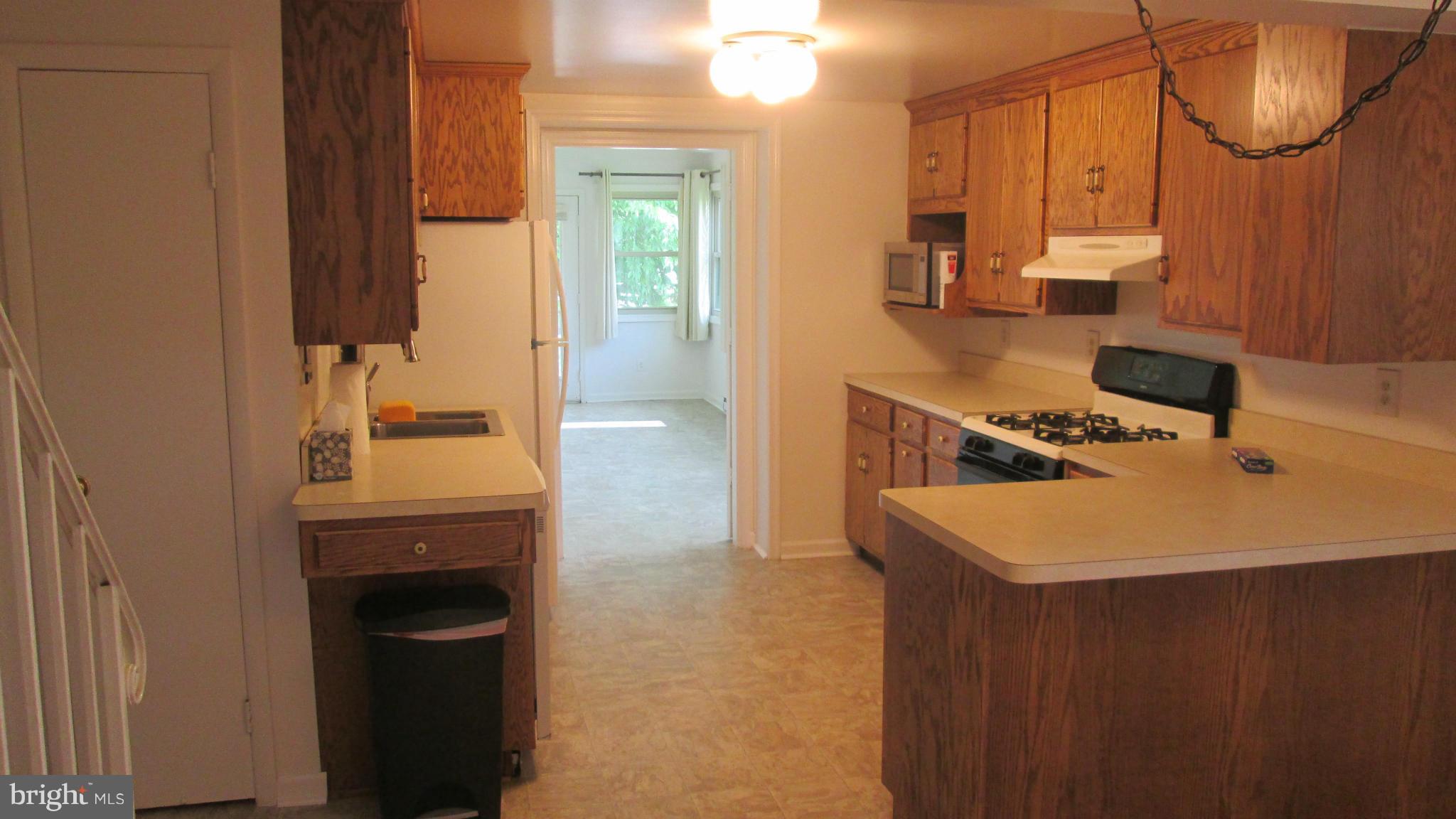 DALE CITY - Residential Lease