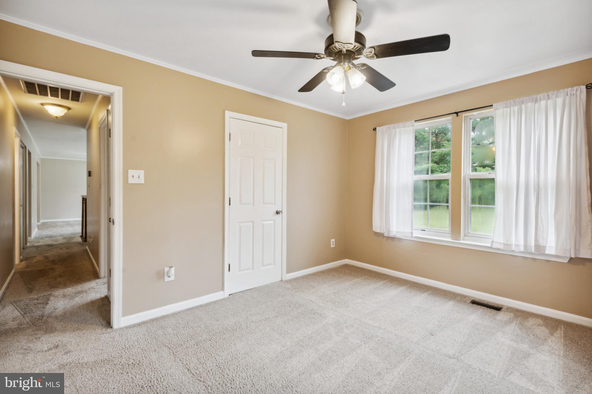 MEADOW ESTATES SUB - Residential