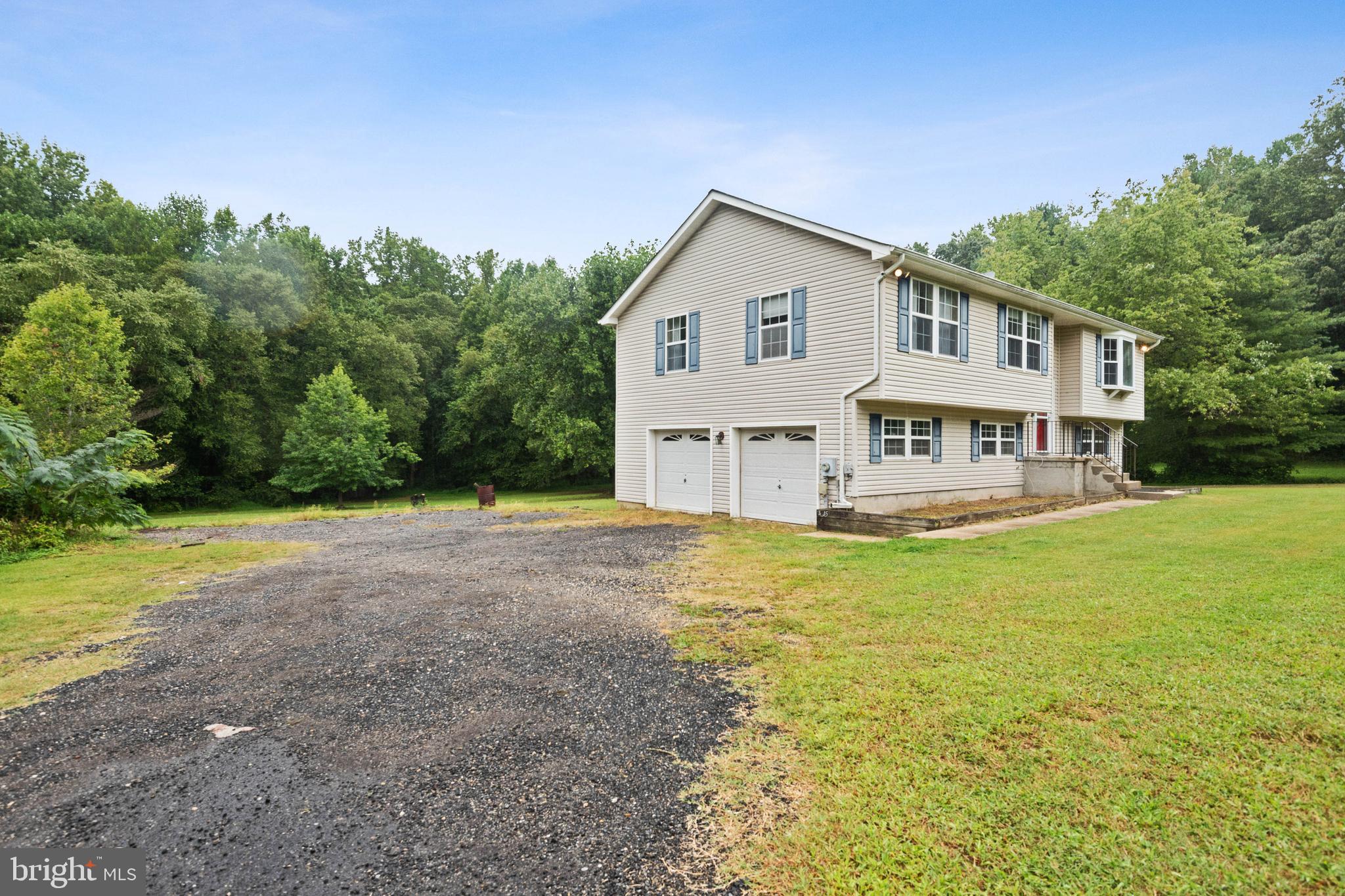 MEADOW ESTATES SUB - Residential