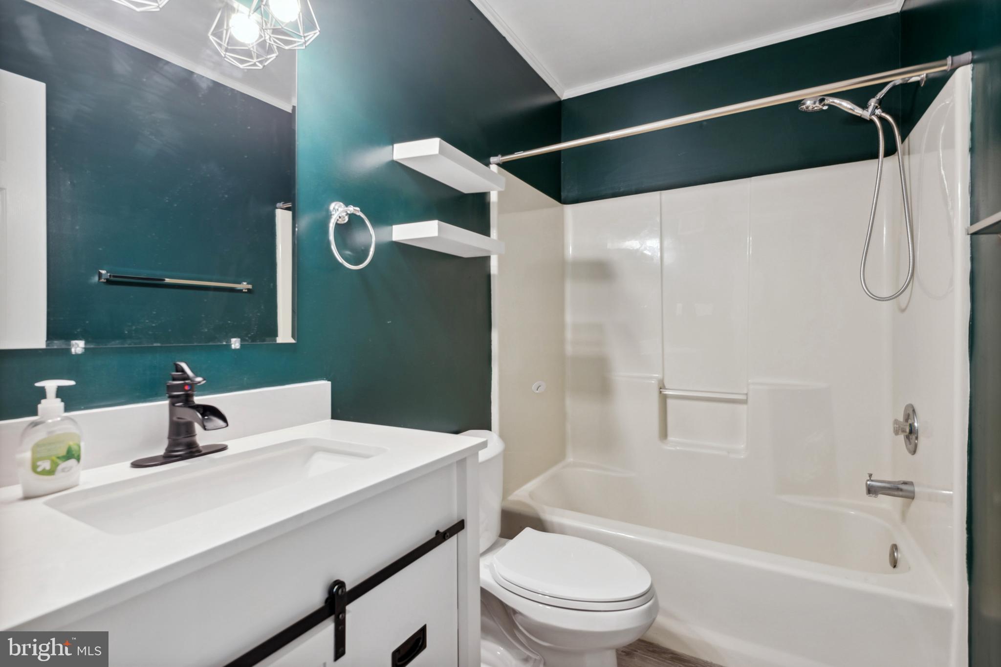 MEADOW ESTATES SUB - Residential