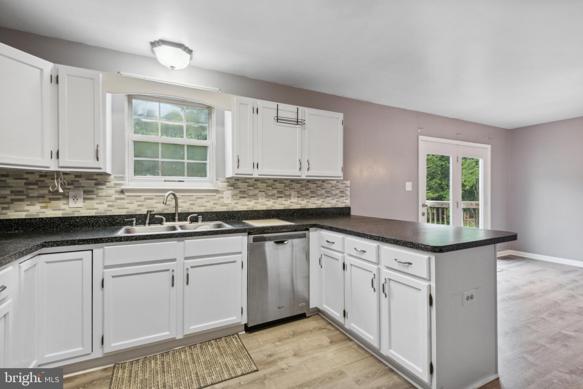 MEADOW ESTATES SUB - Residential