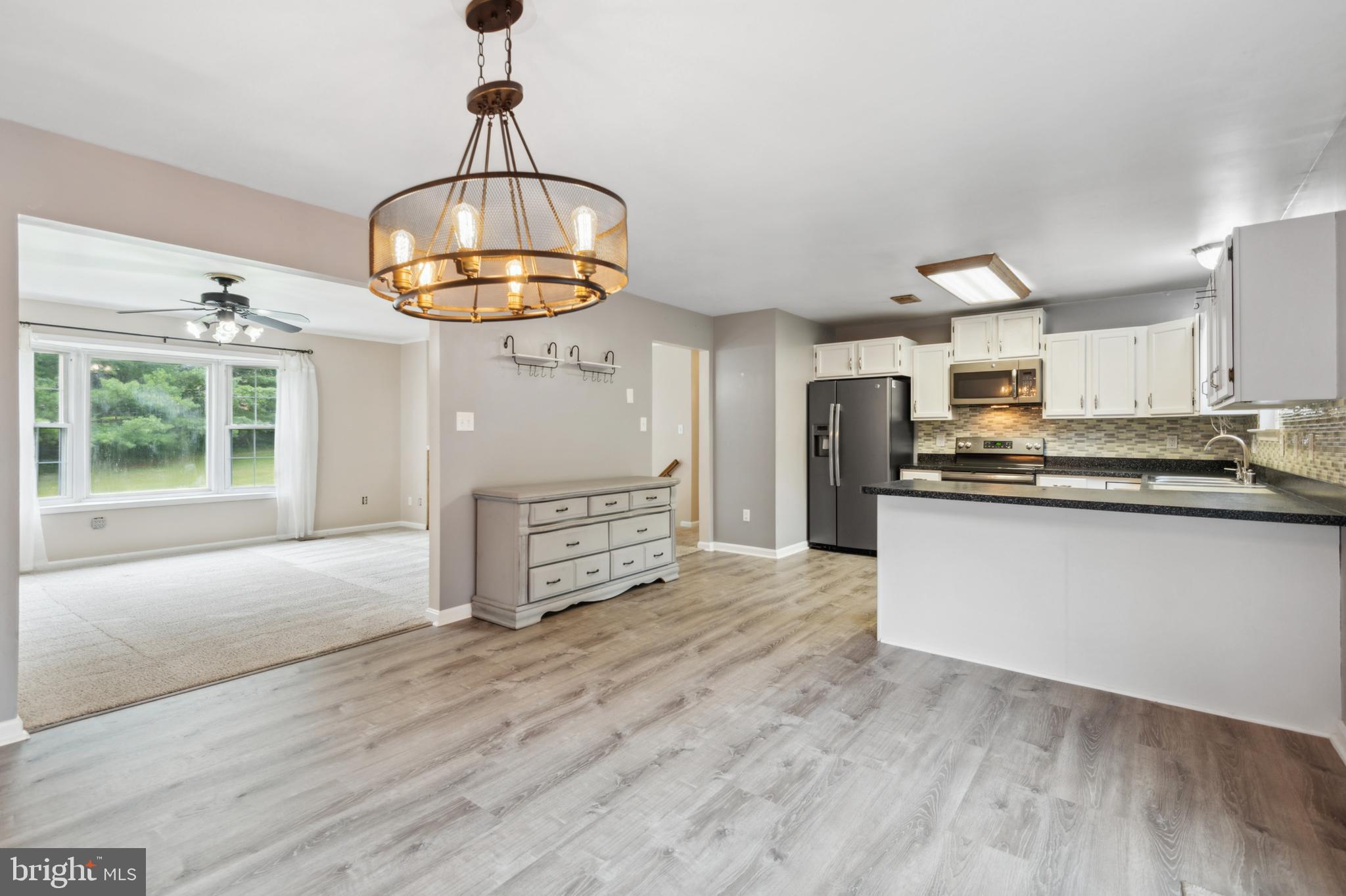 MEADOW ESTATES SUB - Residential