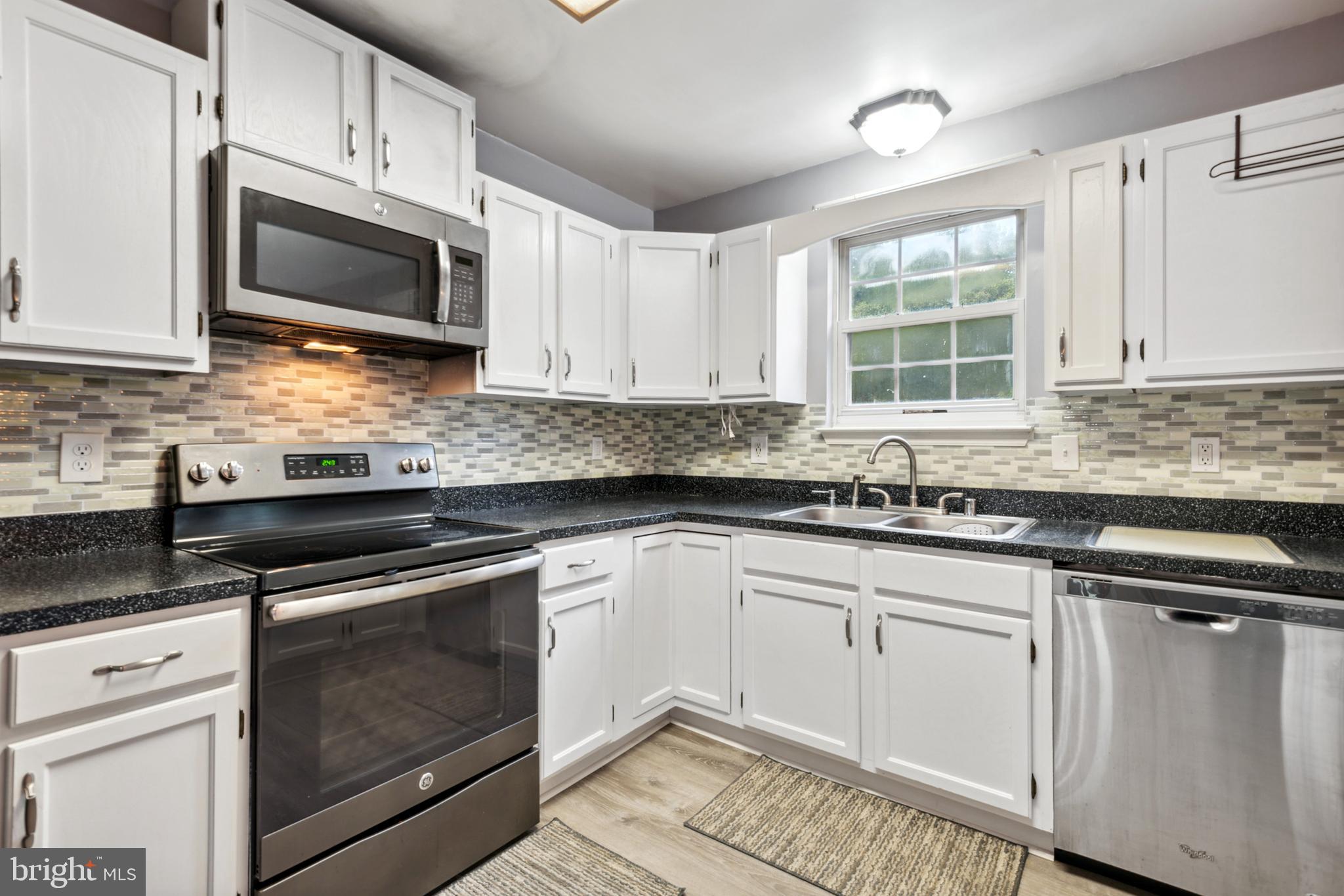 MEADOW ESTATES SUB - Residential