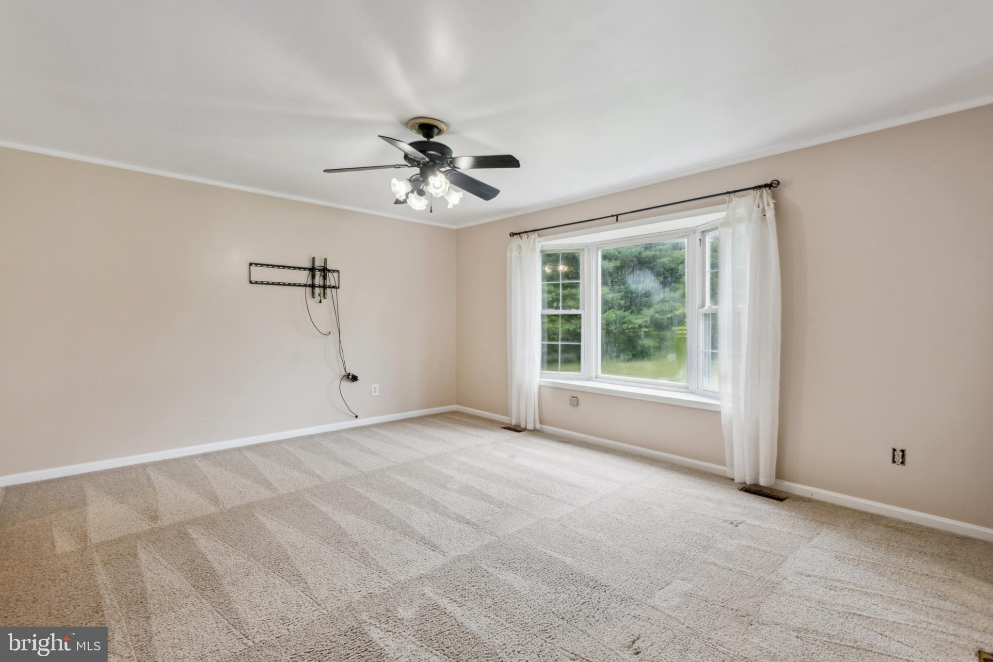 MEADOW ESTATES SUB - Residential