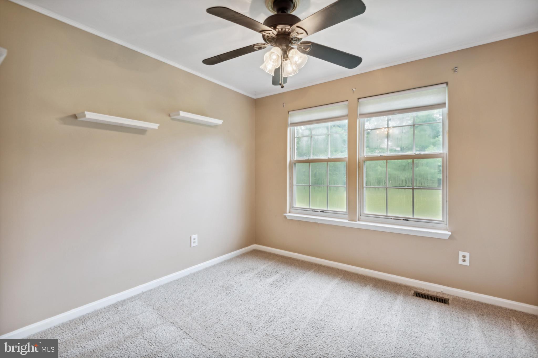 MEADOW ESTATES SUB - Residential