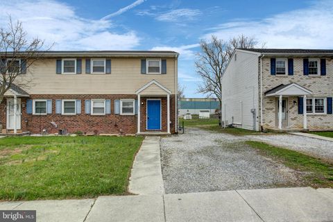 Photo of 23 Oneill Avenue, HANOVER, PA 17331 (MLS # PAYK2100180)