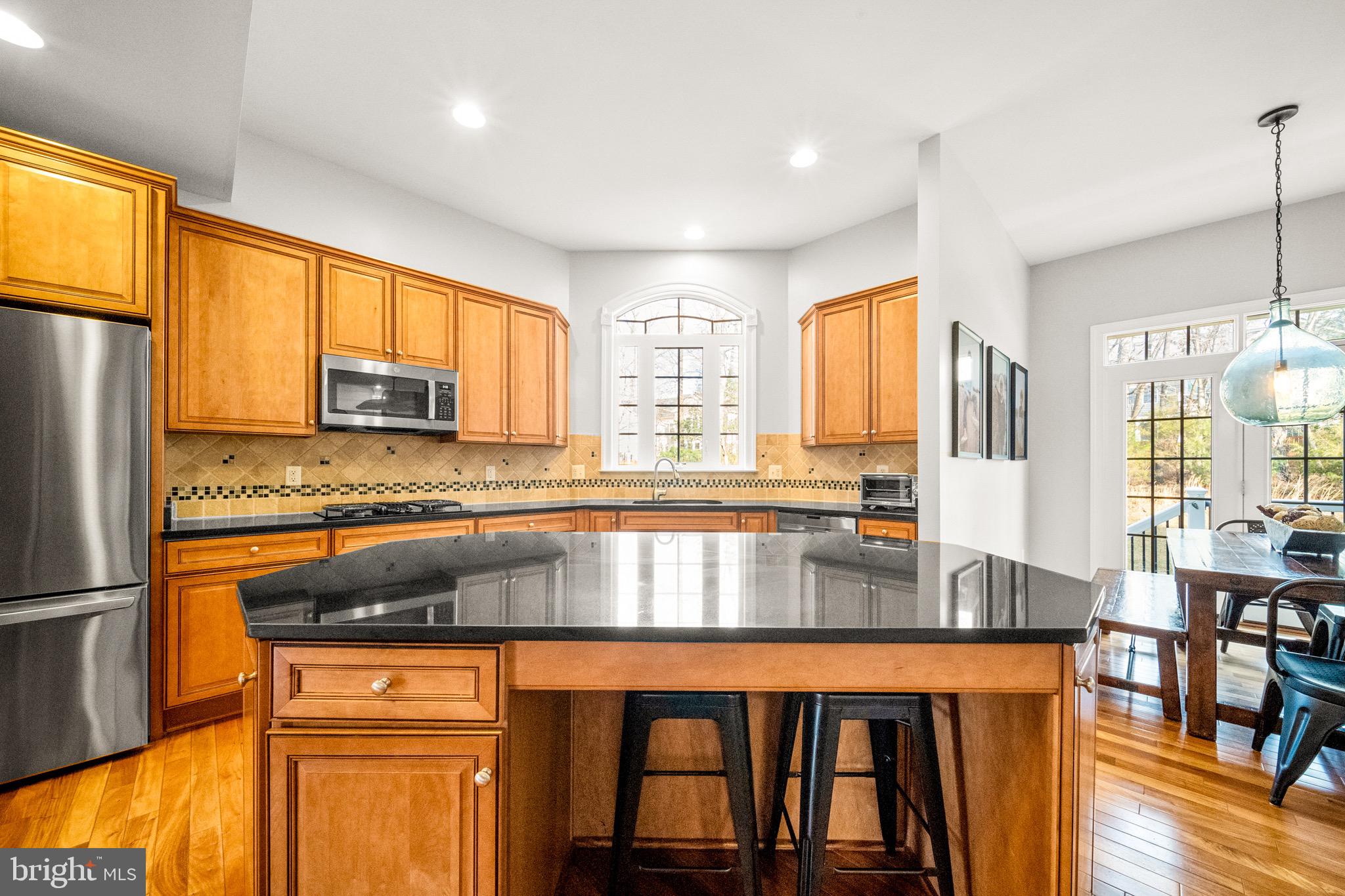 LANSDOWNE ON THE POTOMAC - Residential