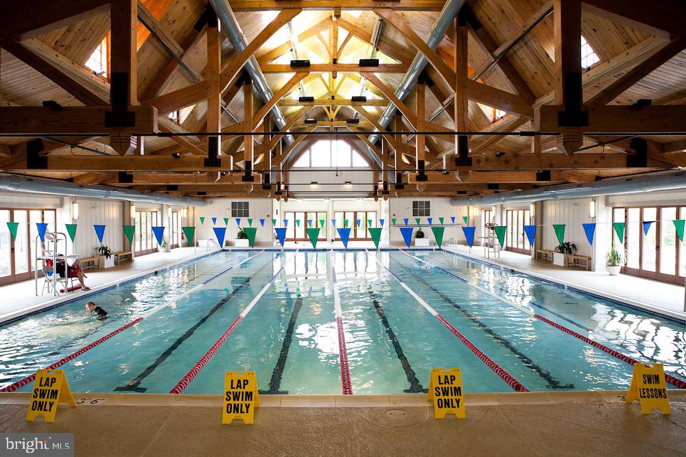 LANSDOWNE ON THE POTOMAC - Residential