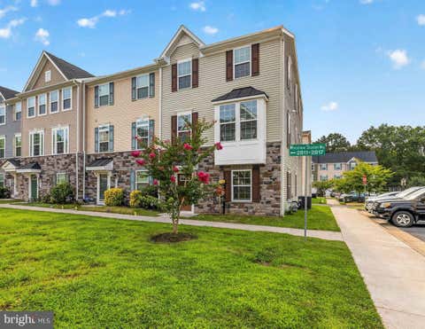 Townhouse For Sale - 2817 Wheatland Station Way<br/> FREDERICKSBURG, VA 22408