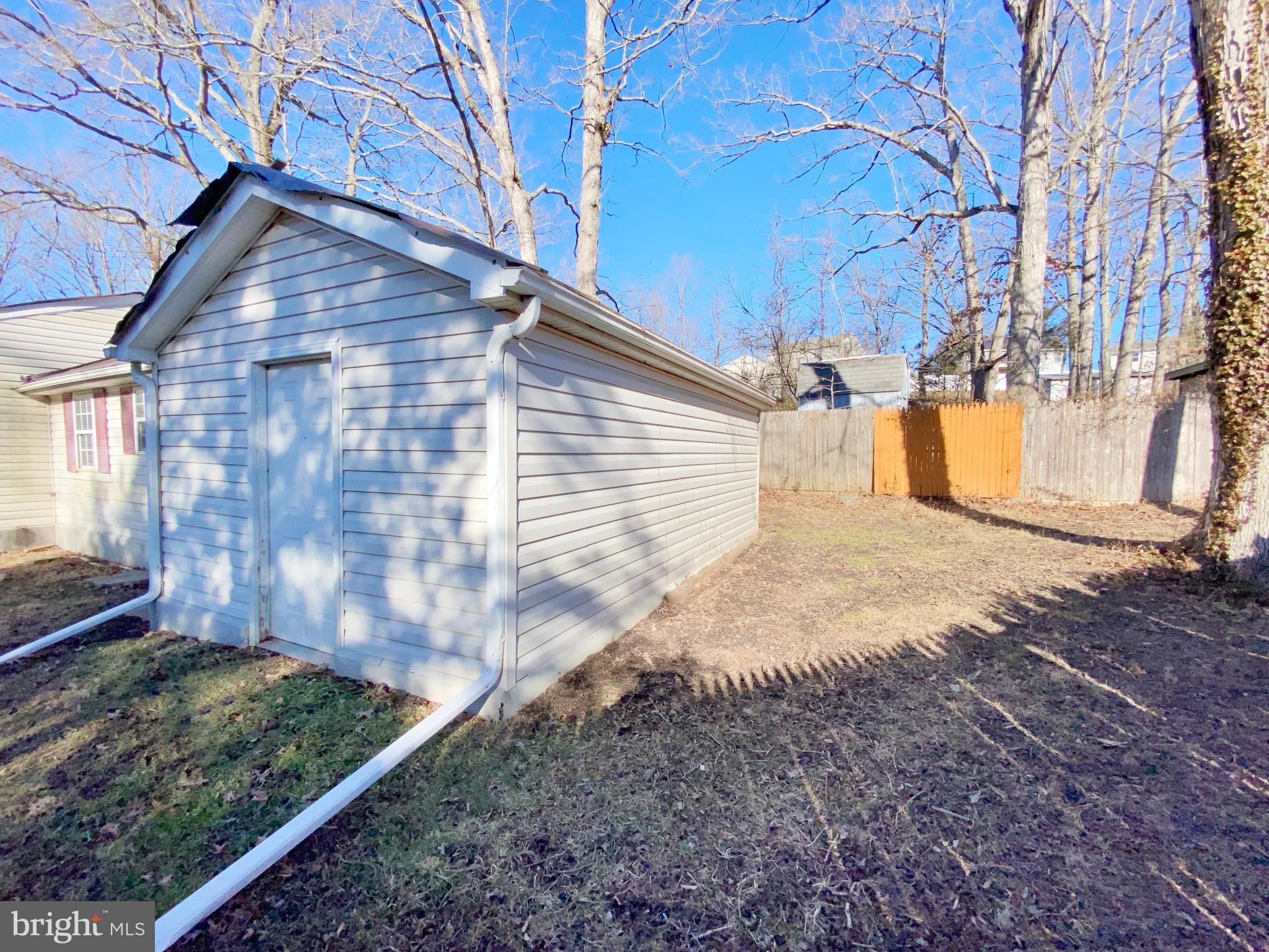 COOL SPRINGS - Residential