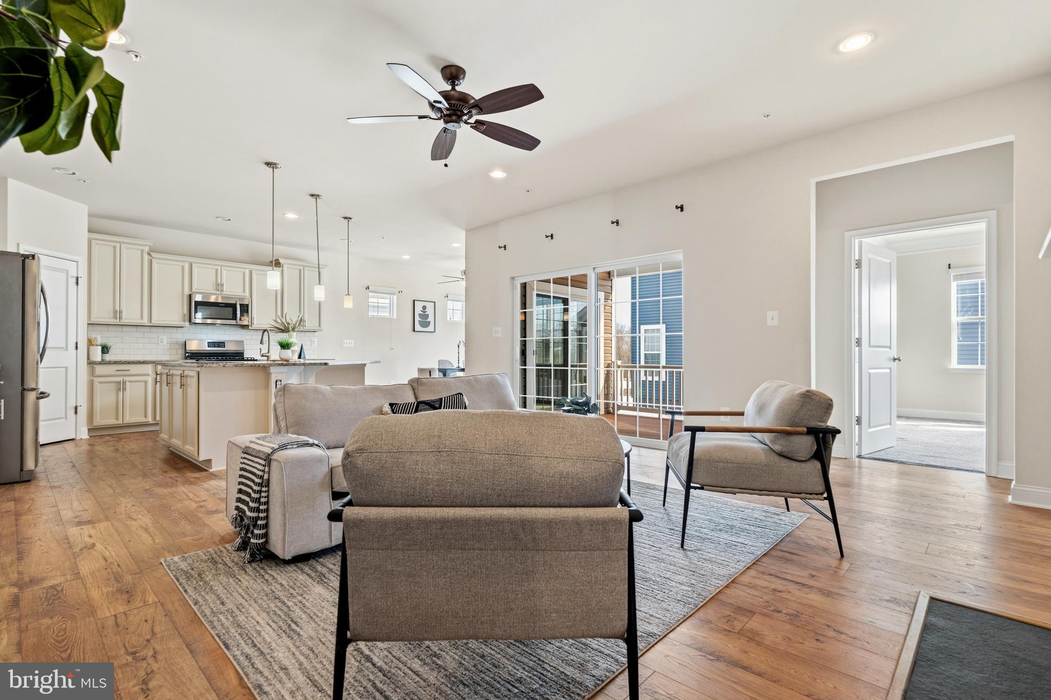 5544 OLD COLONY COURT