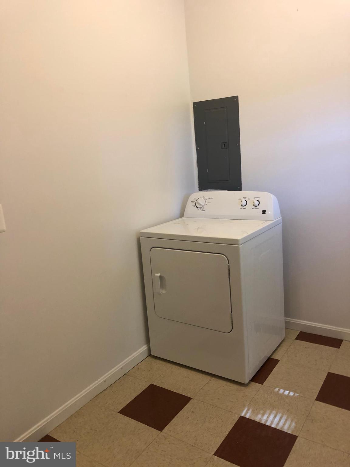 HAMPDEN HISTORIC DISTRICT - Residential Lease