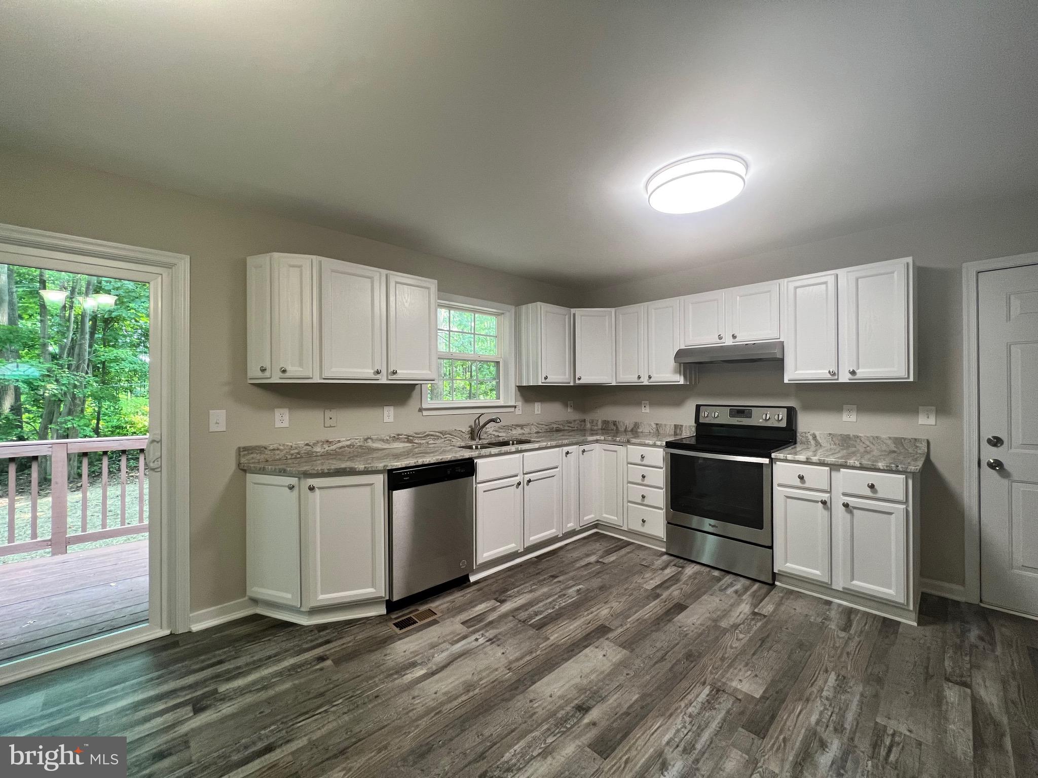 LAKE OF THE WOODS - Residential