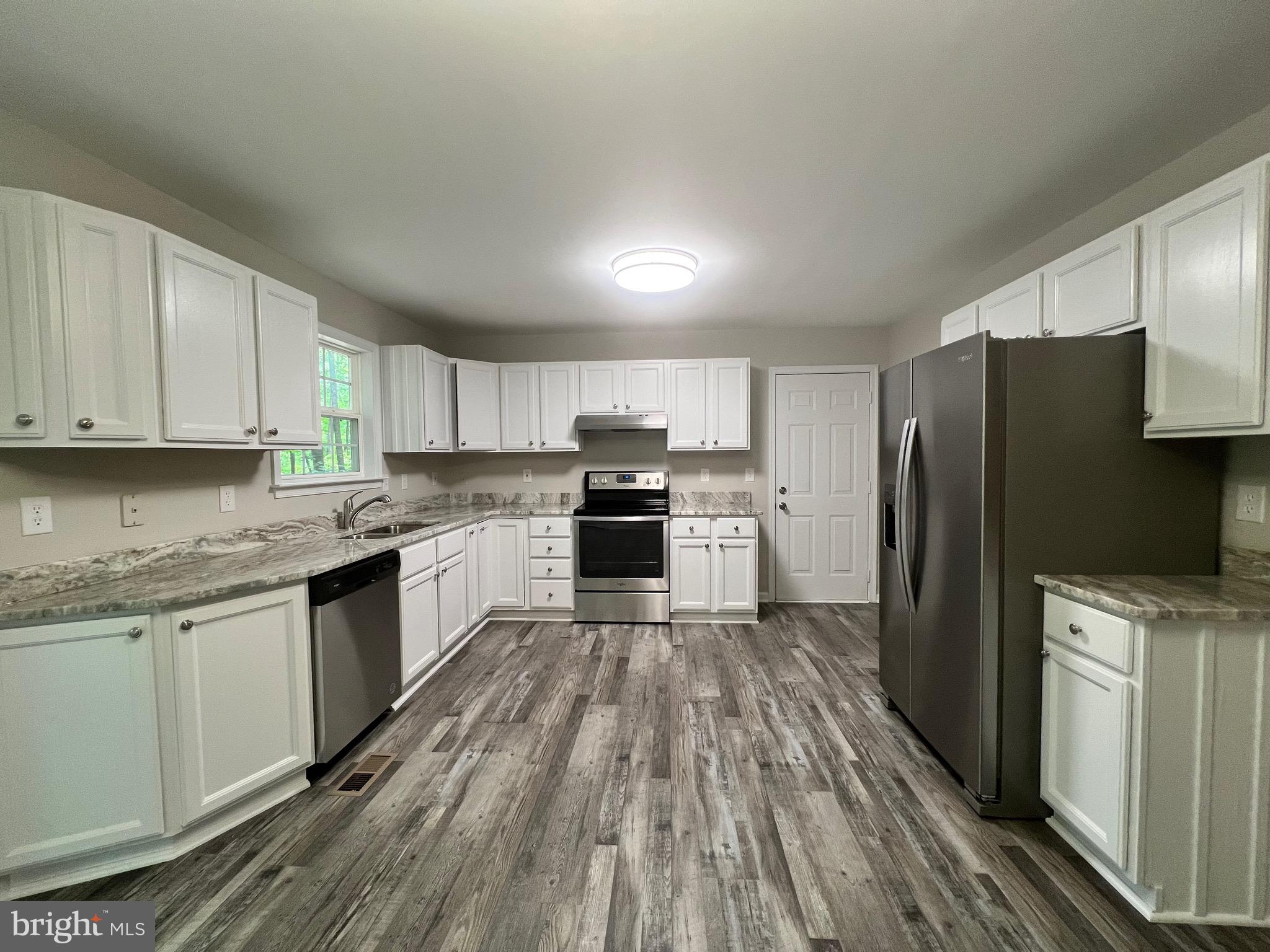 LAKE OF THE WOODS - Residential