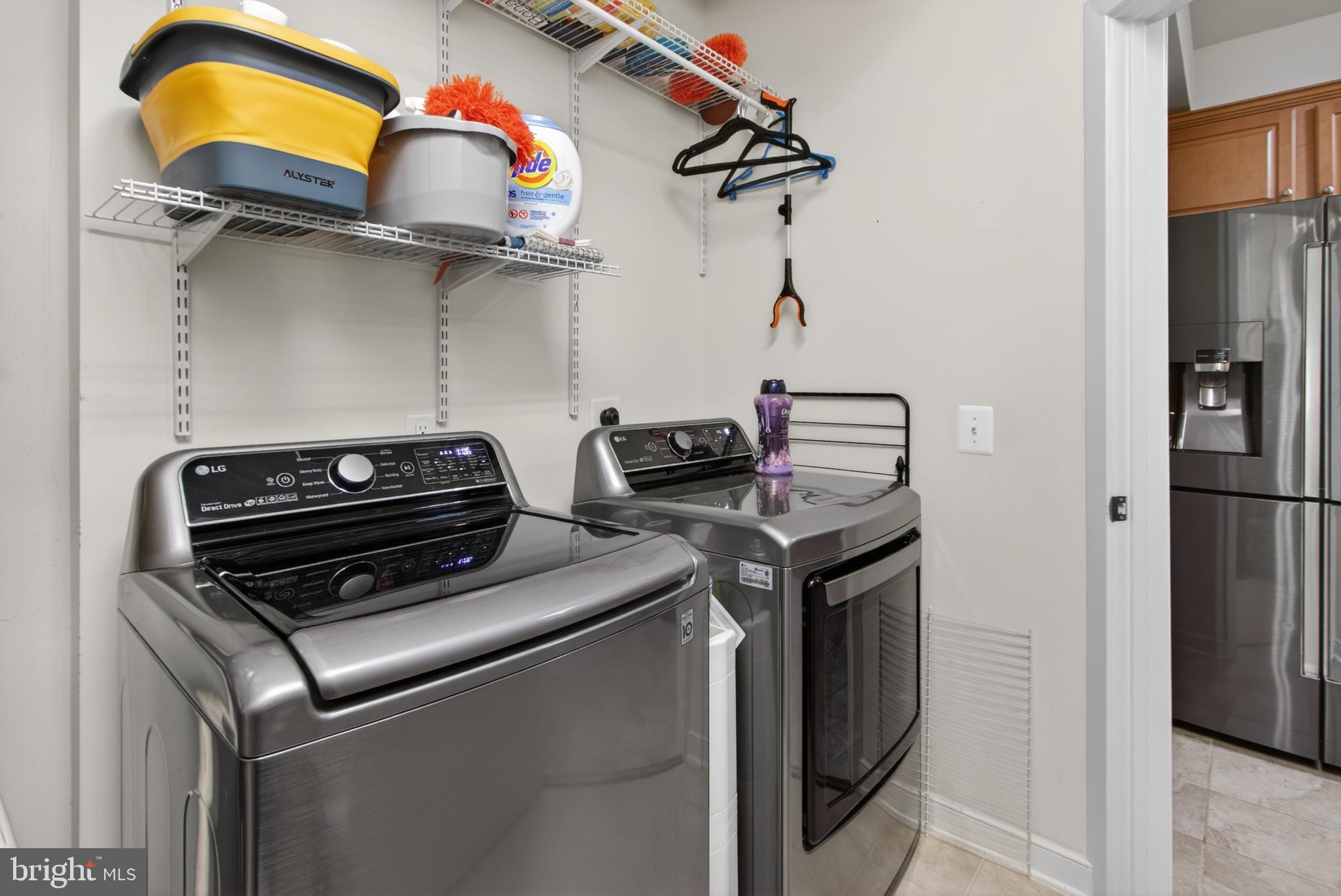 SPRING HILL - Residential