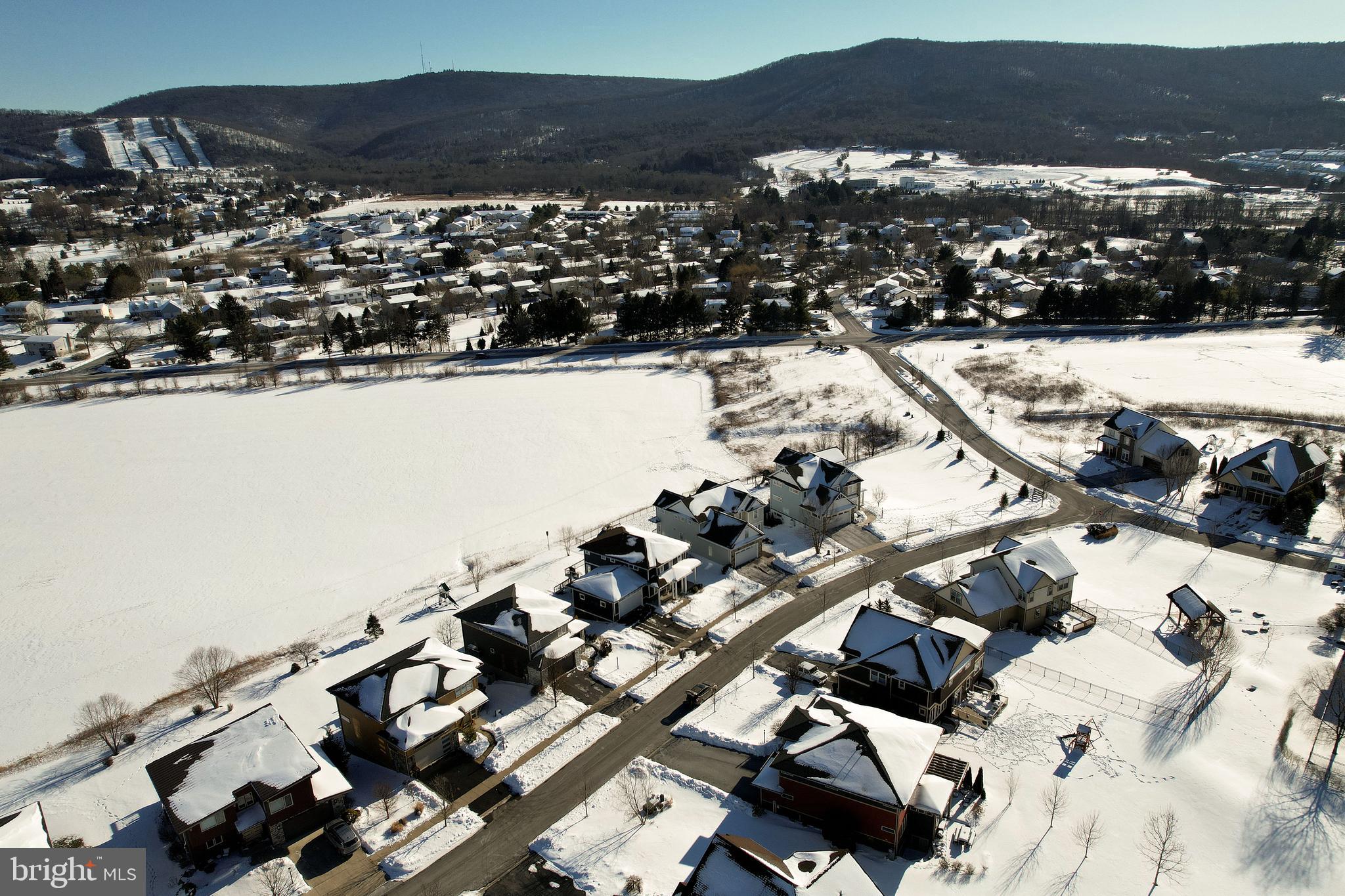 ROCKEY RIDGE - Residential