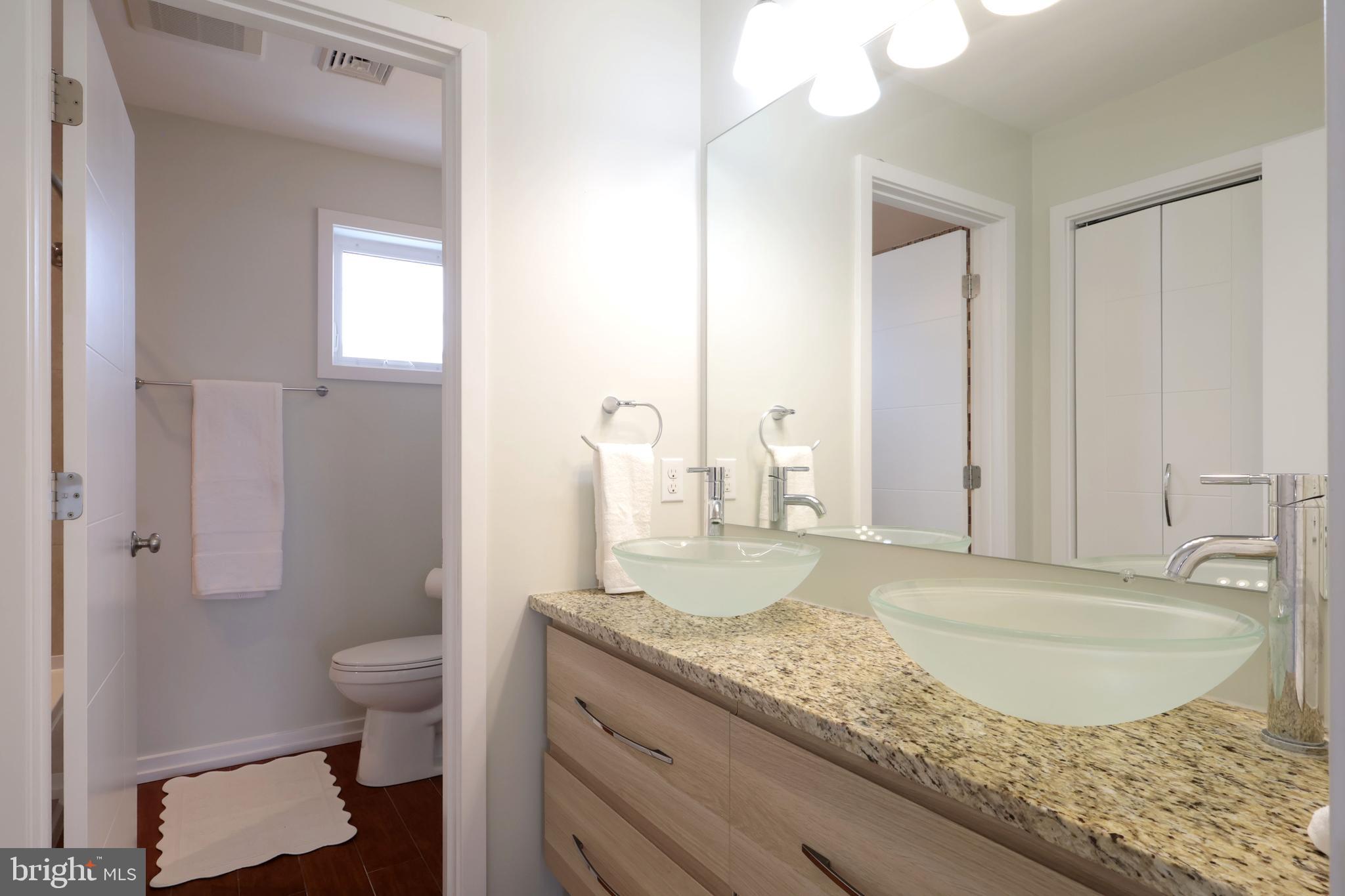 ROCKEY RIDGE - Residential