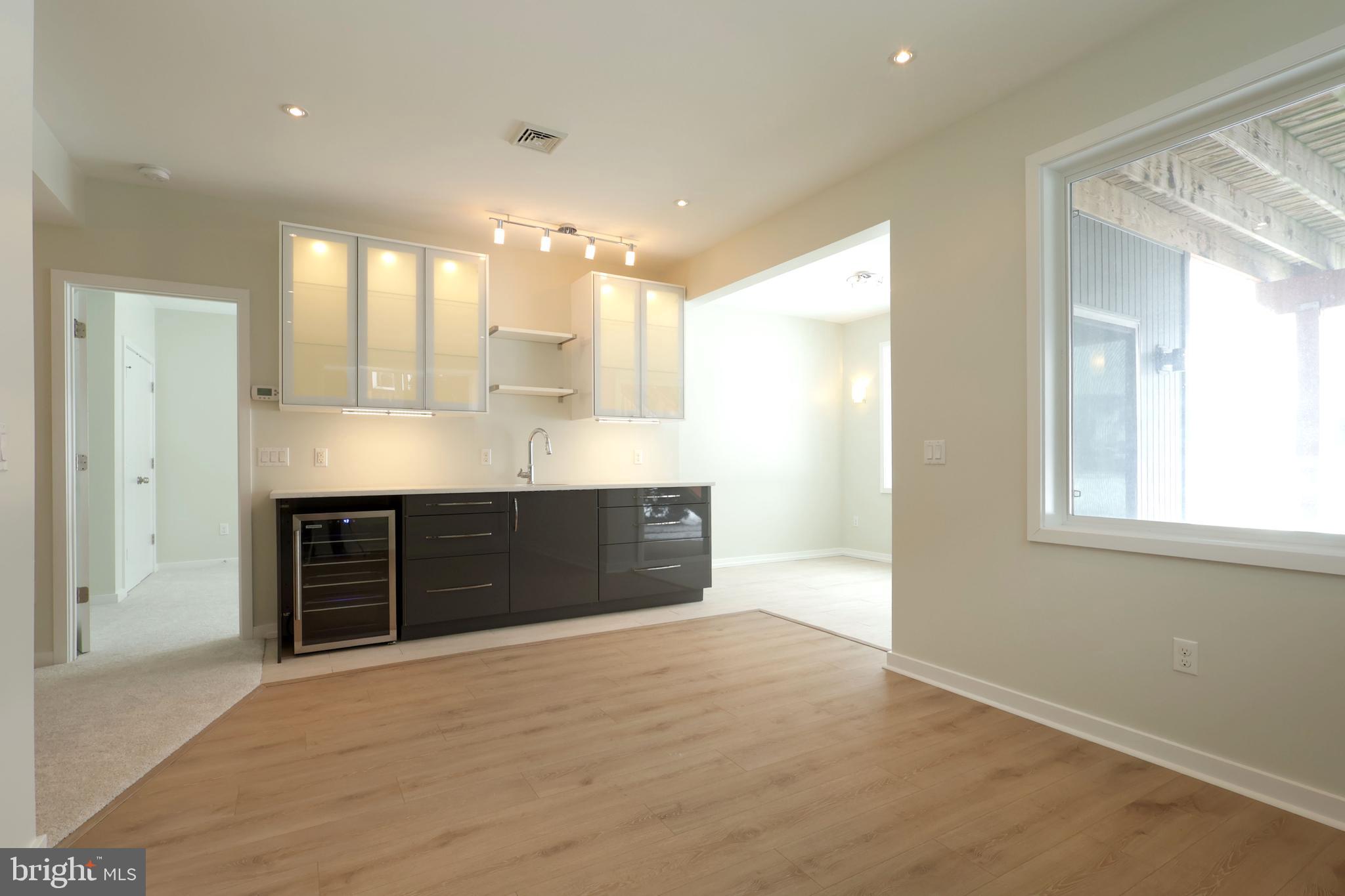 ROCKEY RIDGE - Residential