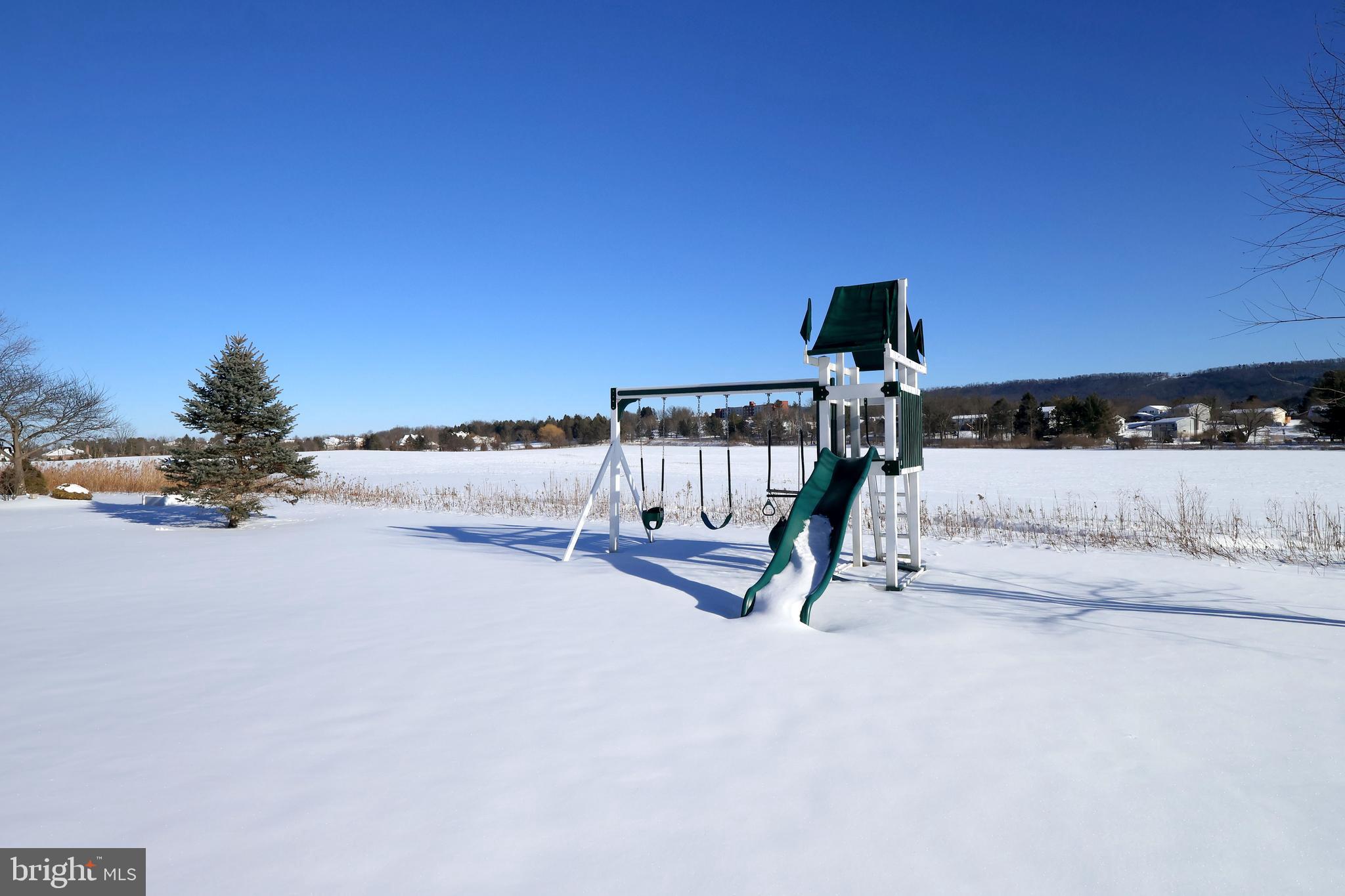 ROCKEY RIDGE - Residential