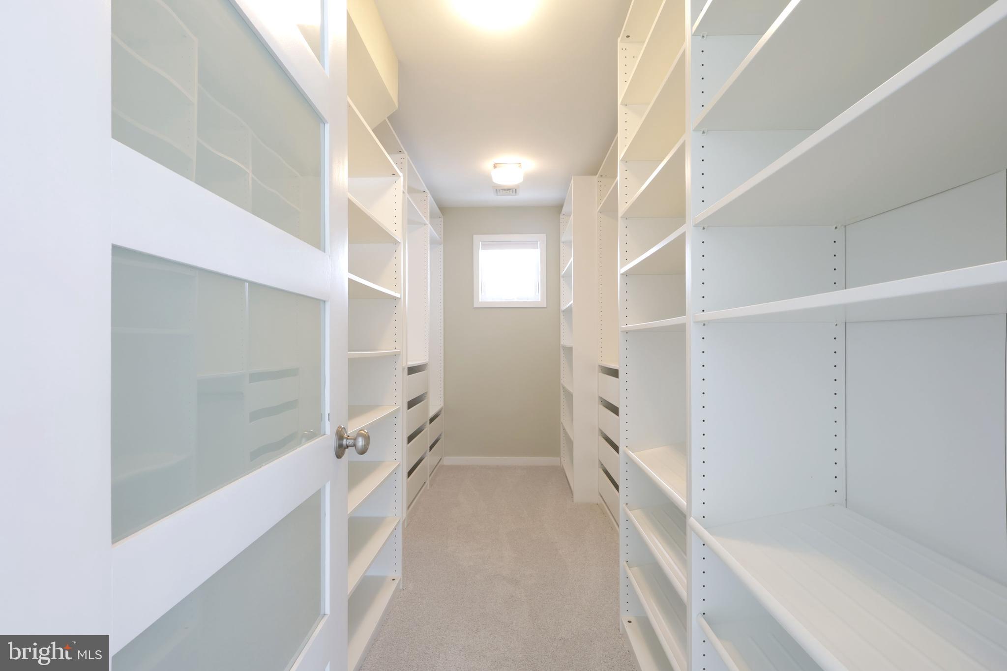 ROCKEY RIDGE - Residential