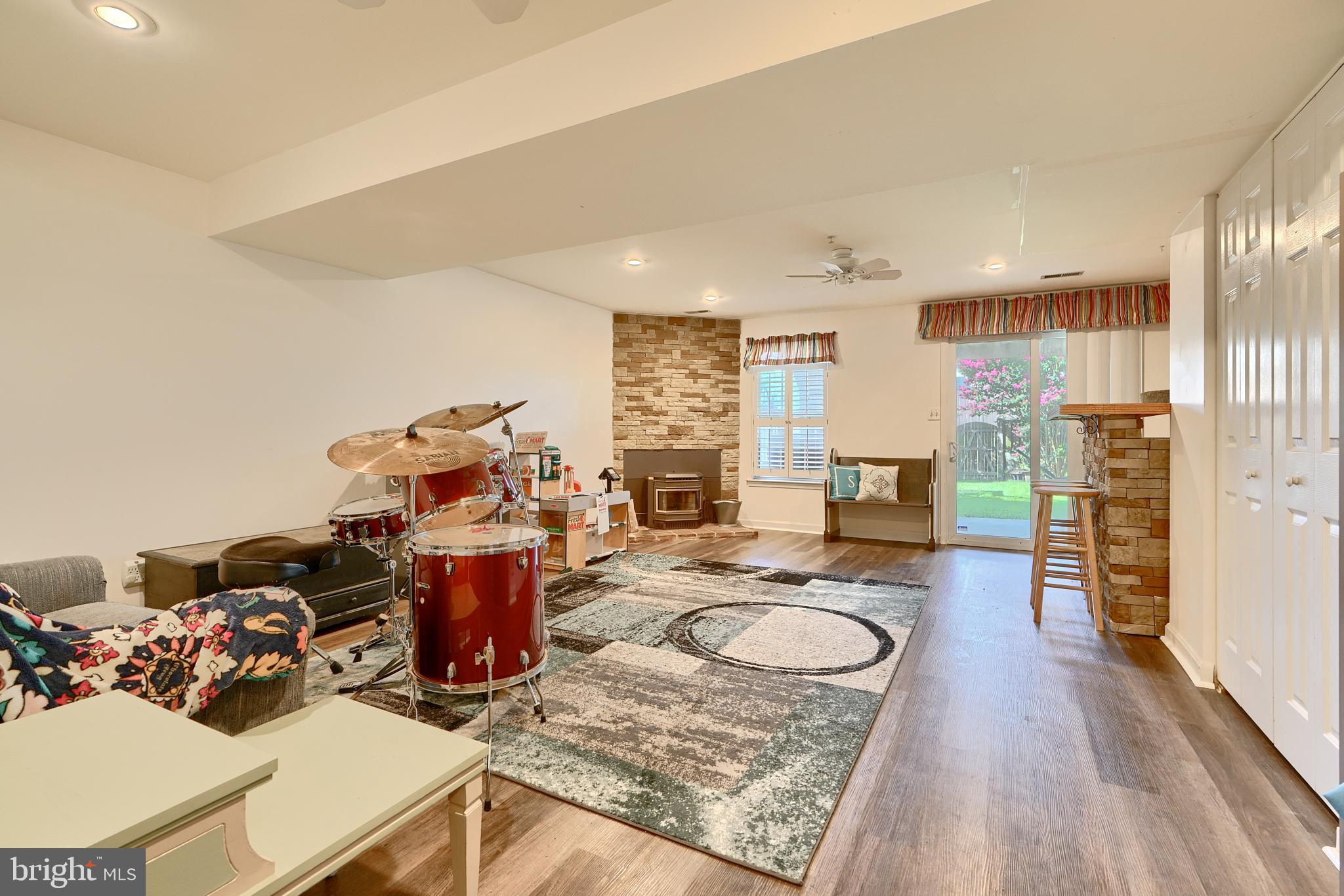 LOHR'S ORCHARD - Residential