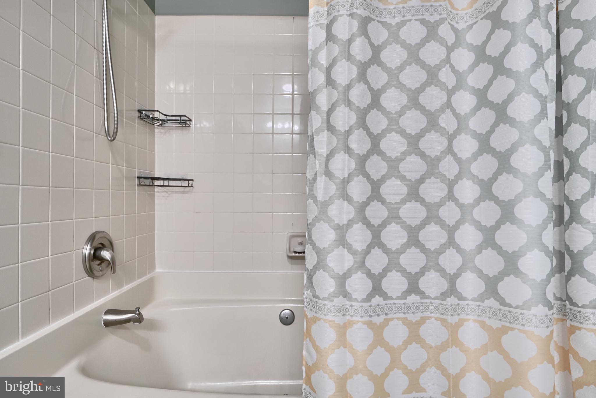 LOHR'S ORCHARD - Residential