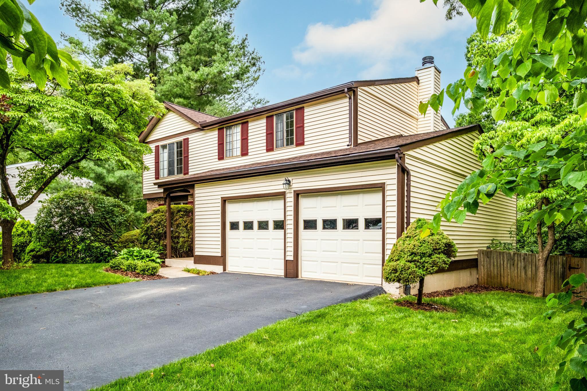 10712 FREDS OAK COURT
