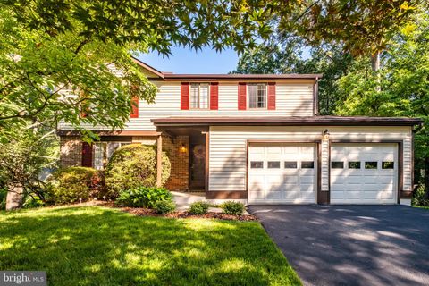 10712 FREDS OAK COURT BURKE VA 22015