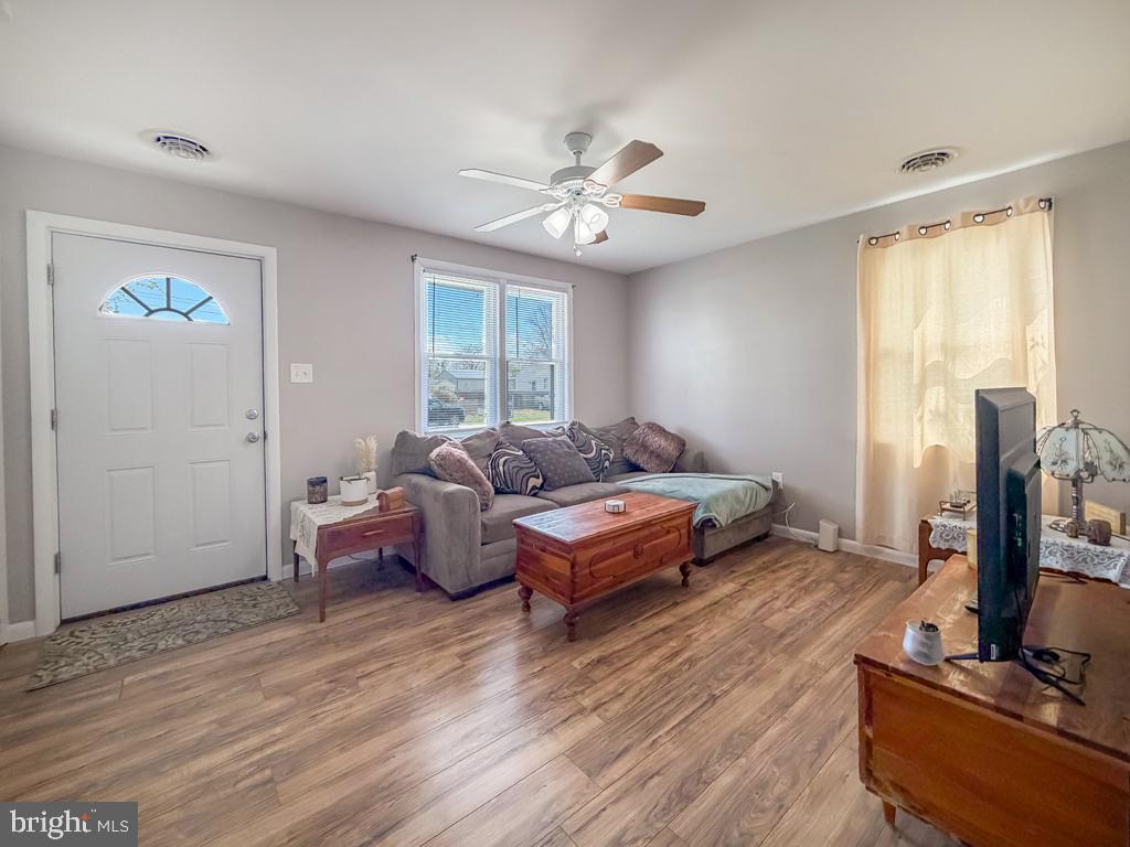 CROYDON HGTS - Residential