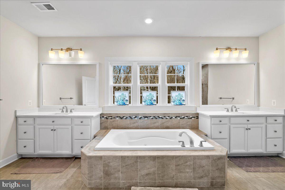 FAIRWOOD - Residential