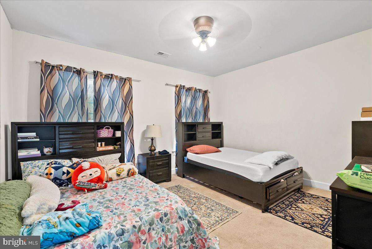 FAIRWOOD - Residential