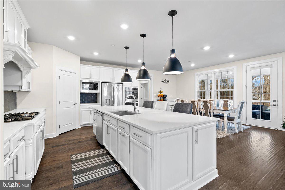 FAIRWOOD - Residential