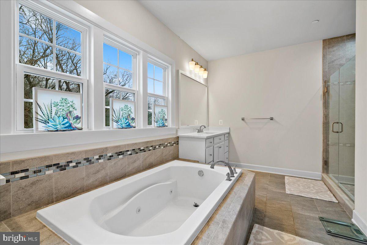 FAIRWOOD - Residential