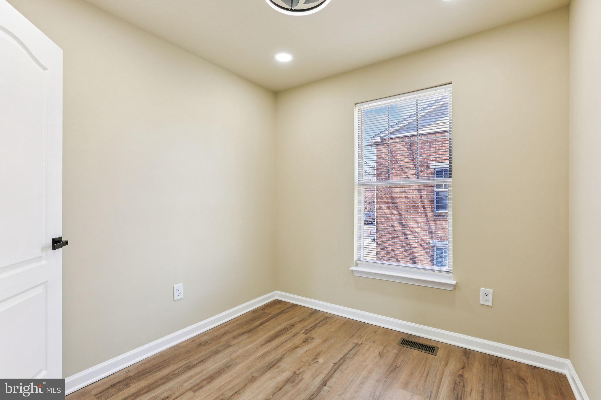 POPPLETON - Residential