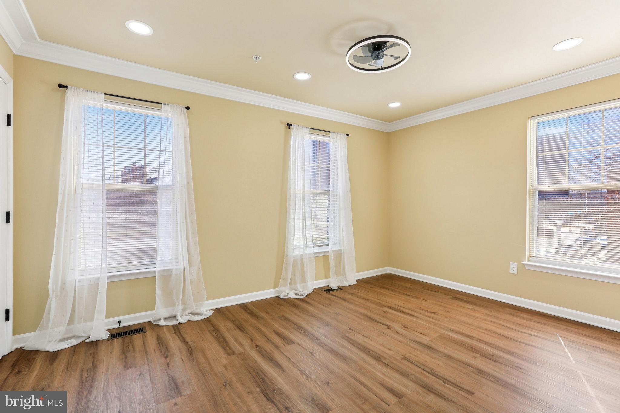 POPPLETON - Residential