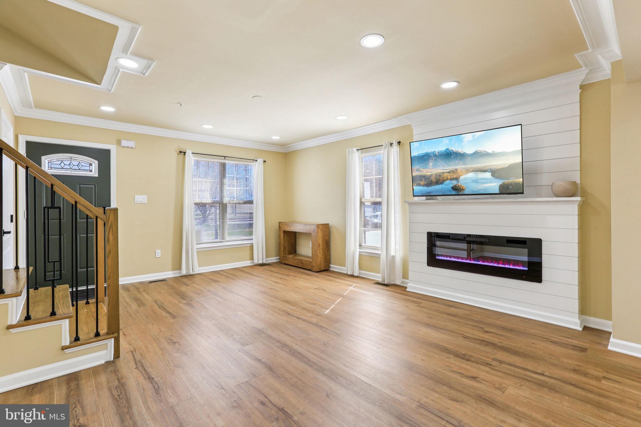 POPPLETON - Residential