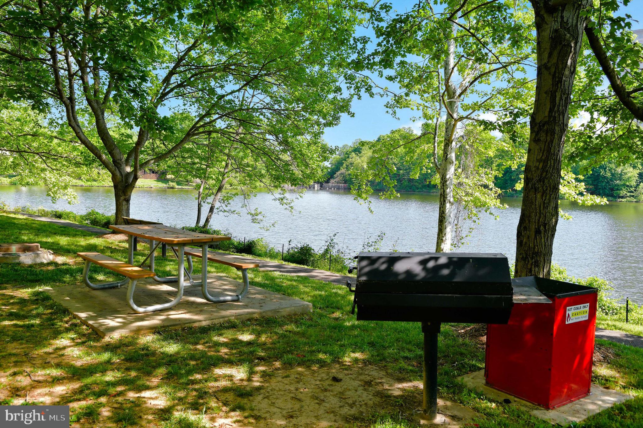 CARR AT NEW PROVIDENCE - Residential