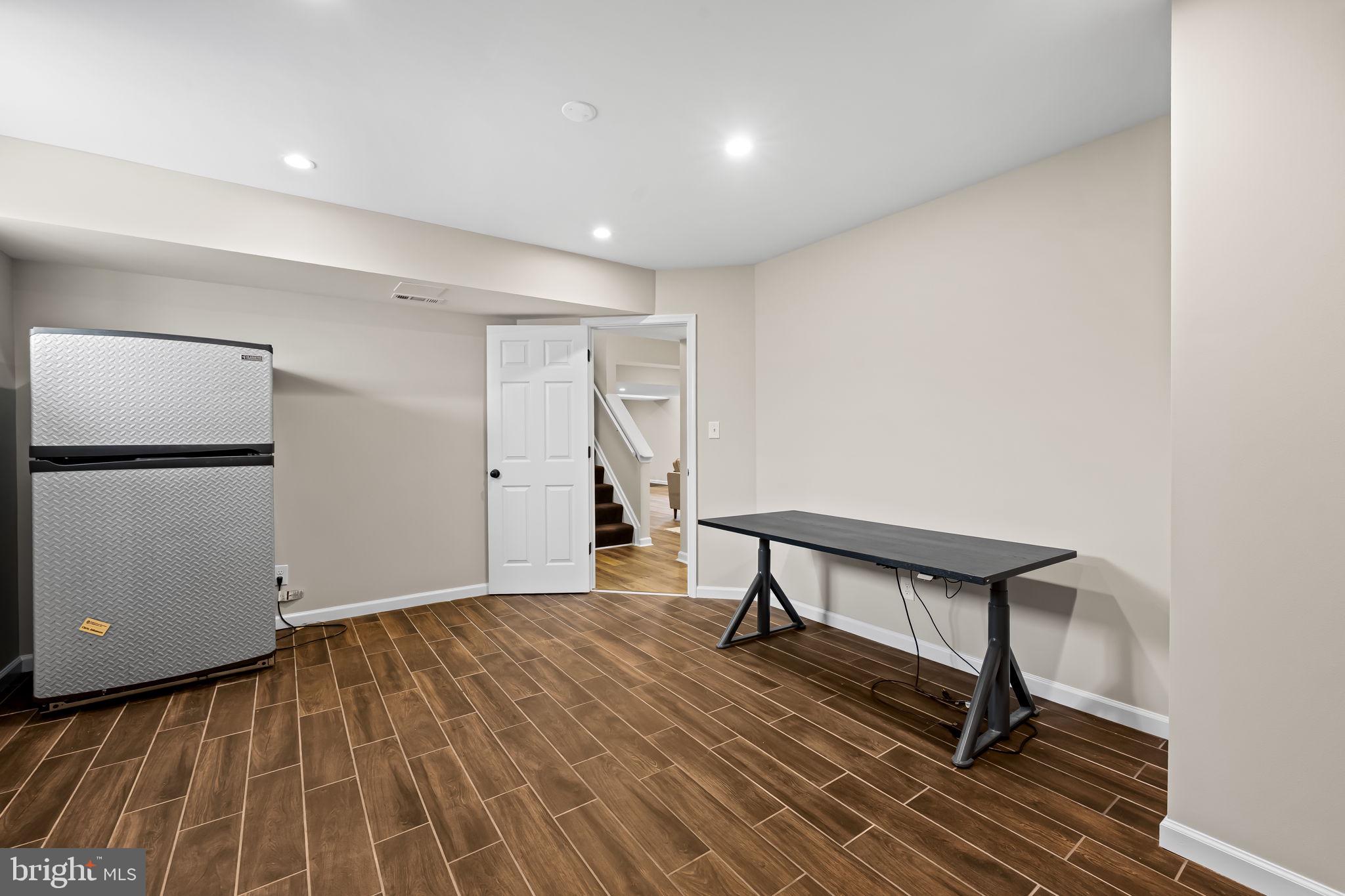 TURF VALLEY OVERLOOK - Residential